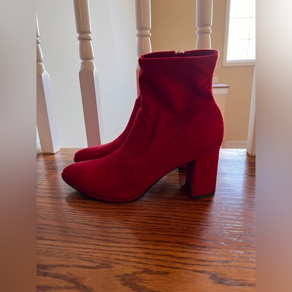 Marc Fisher Red Booties - Picture 4 of 4